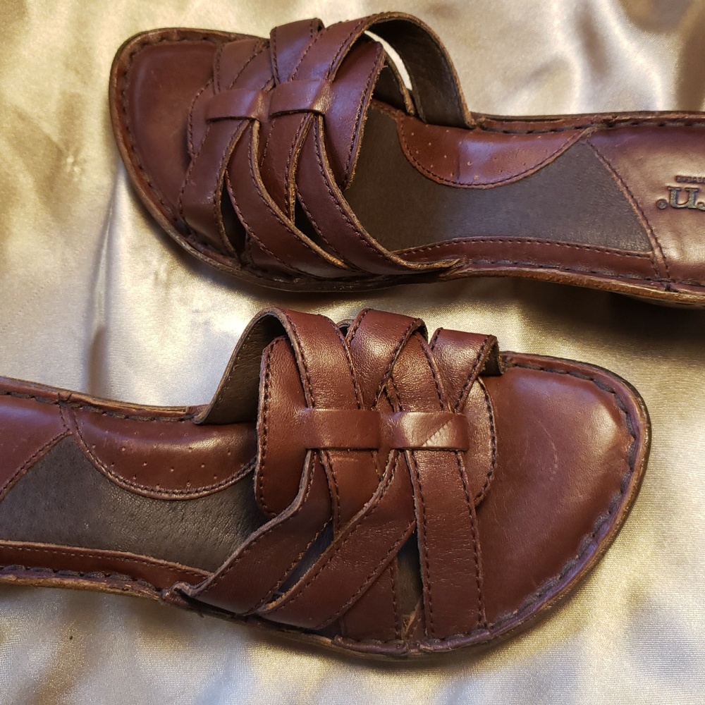 sandal - Picture 2 of 4